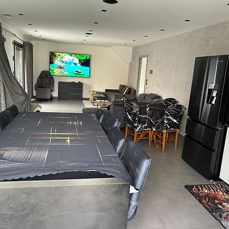 Grande Villa Avec Piscine Bompas  Exterior foto