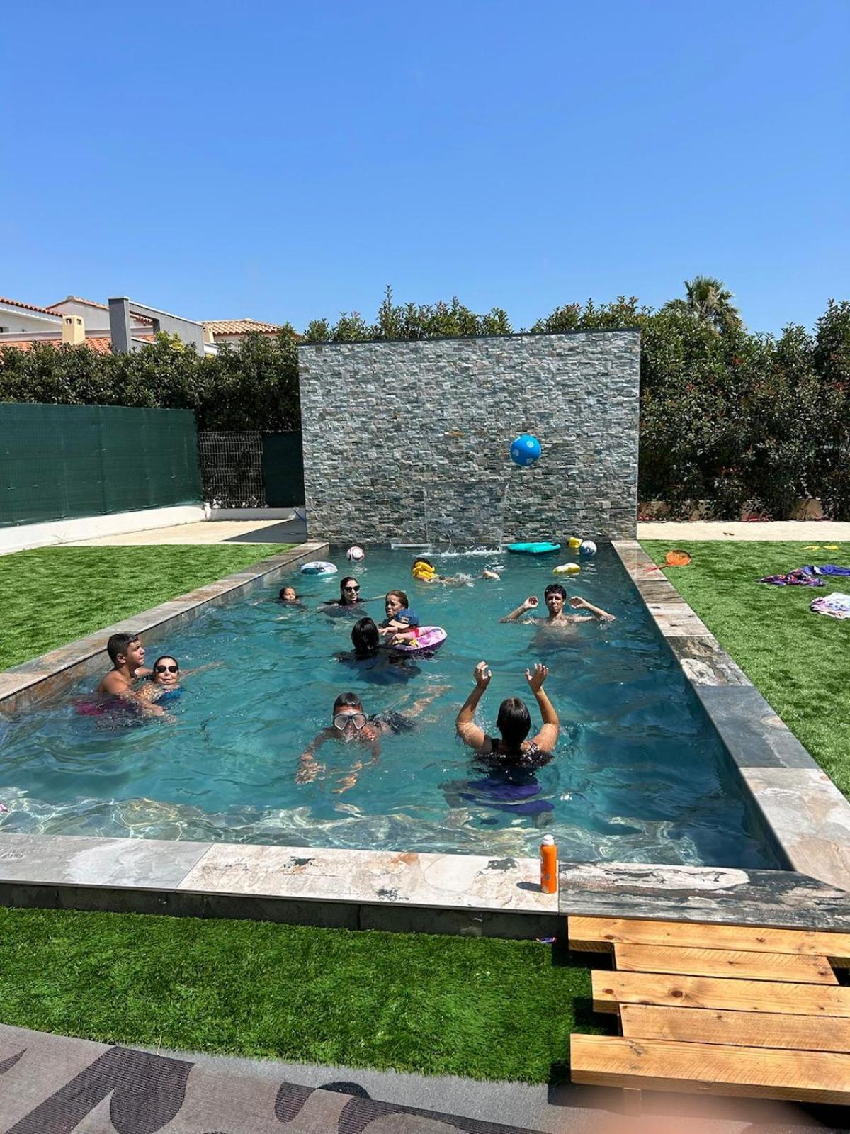 Grande Villa Avec Piscine Bompas  Exterior foto